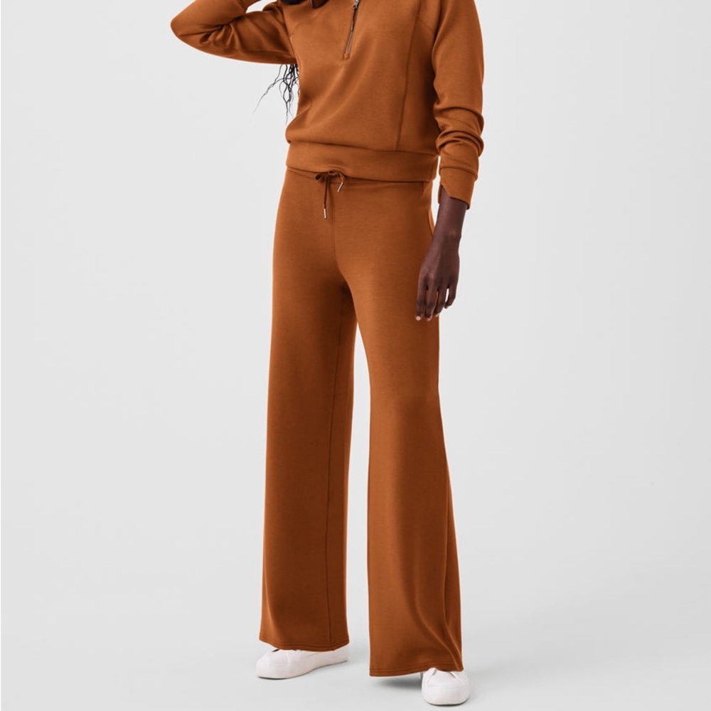 NWT SPANX AirEssentials Wide Leg Pants - Sz XS Tall (sold out online!)